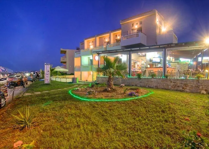 Pearl Seabreeze Apart Otel 4*