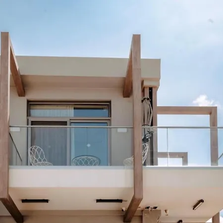 Pearl Seabreeze Aparthotel