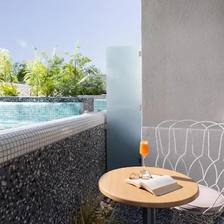 Pearl Seabreeze Aparthotel
