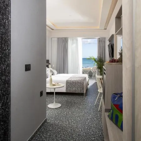 Aparthotel Pearl Seabreeze