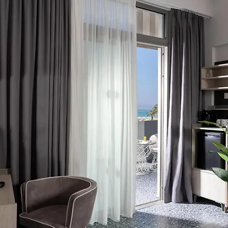 Pearl Seabreeze Aparthotel