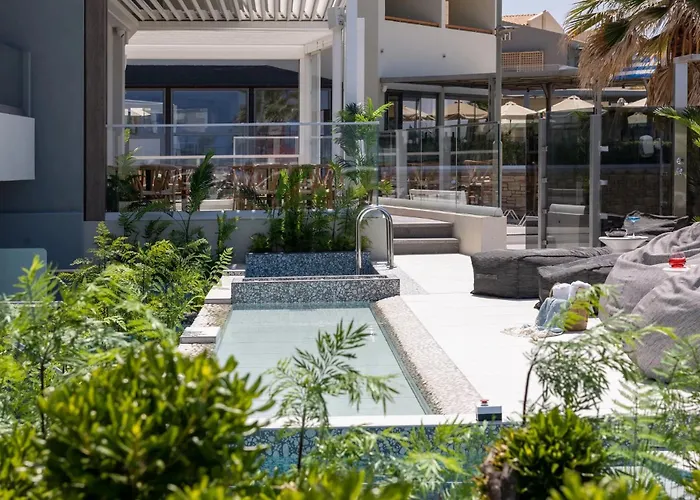 Aparthotel Pearl Seabreeze Rethymno (Crete)