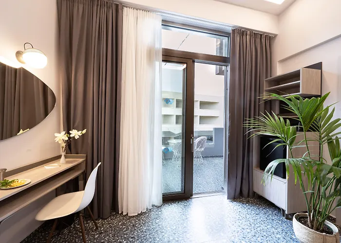 Pearl Seabreeze Aparthotel Rethymno (Crete)